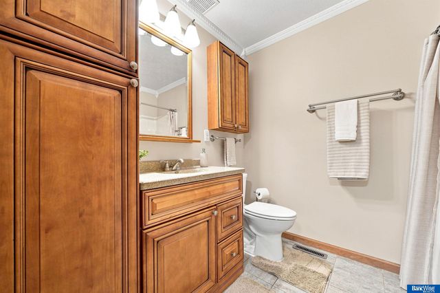 1539 SW 13 Street, Lincoln, NE 68522