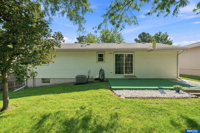 1539 SW 13 Street, Lincoln, NE 68522