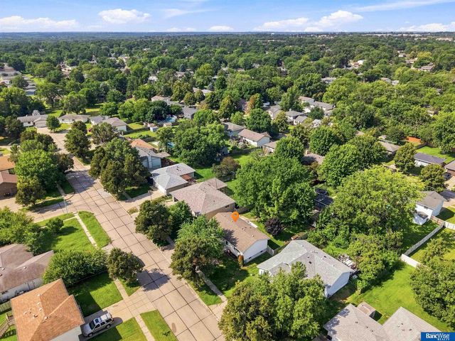 1539 SW 13 Street, Lincoln, NE 68522