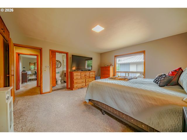 455 W HIGH St, Stayton, OR 97383