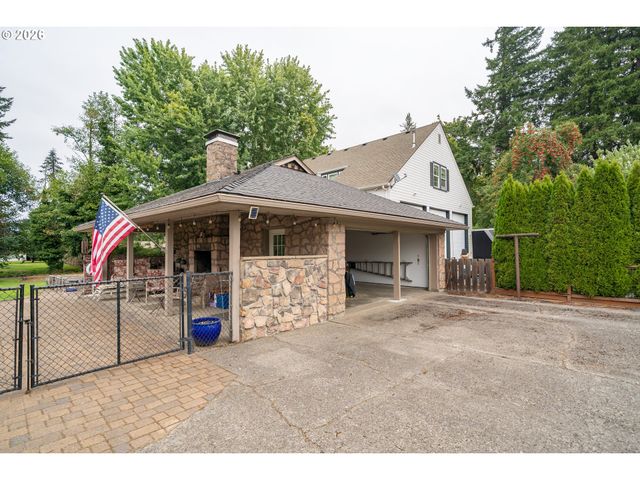 455 W HIGH St, Stayton, OR 97383