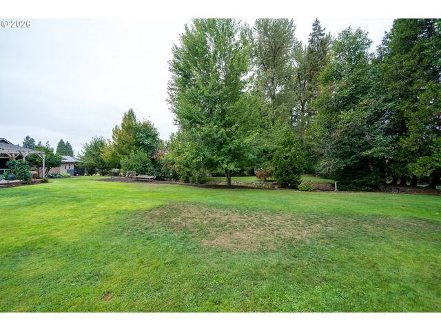 455 W HIGH St, Stayton, OR 97383