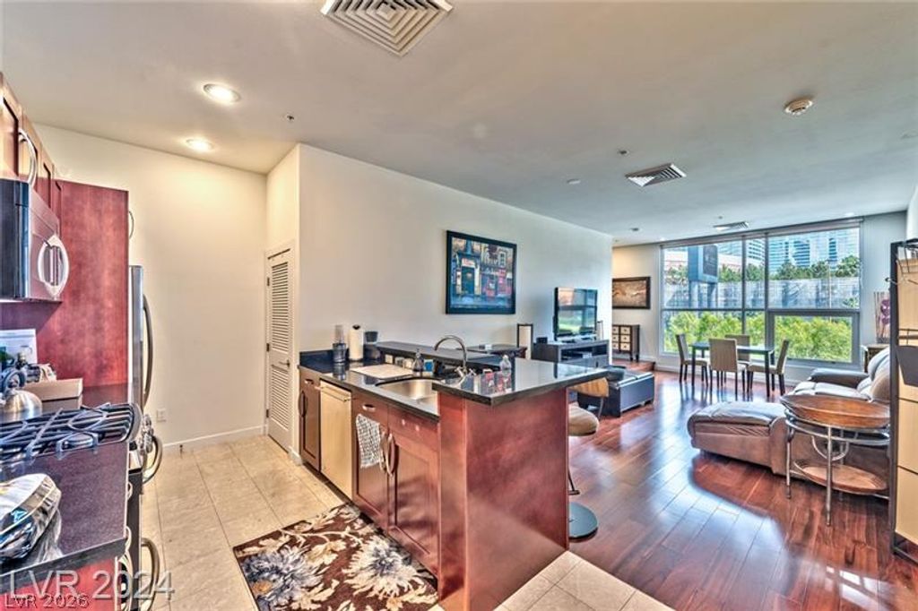 4585 Dean Martin Drive 202, Las Vegas, NV 89103 — exterior