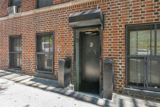 2400 Davidson Avenue Ground FL Office, Bronx, NY 10468