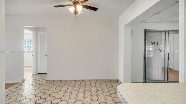 5102 NW 53rd St 5102, Tamarac, FL 33319