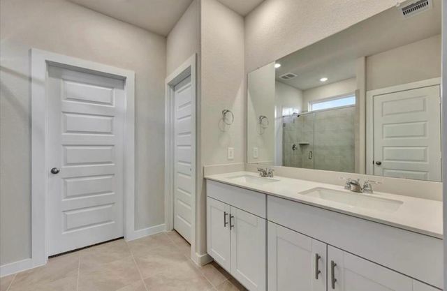 9848 Sweet Flag Ct, Conroe, TX 77385