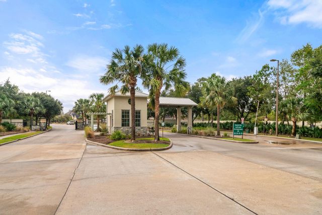 9848 Sweet Flag Ct, Conroe, TX 77385