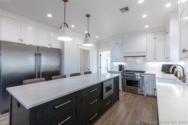 13205 E 500 Road, Claremore, OK 74019