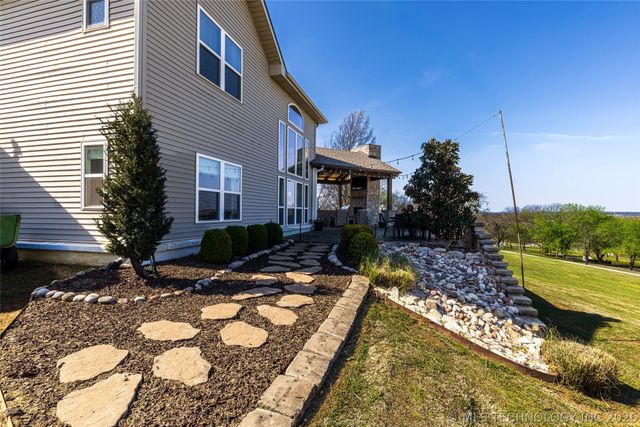 13205 E 500 Road, Claremore, OK 74019