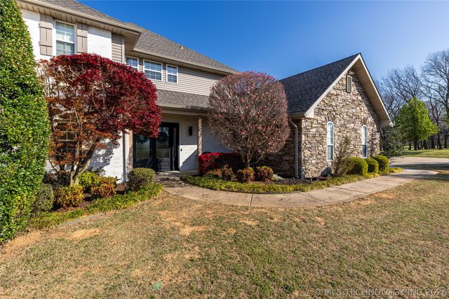 13205 E 500 Road, Claremore, OK 74019