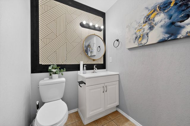 9011 Hendrix Road NE, Albuquerque, NM 87111