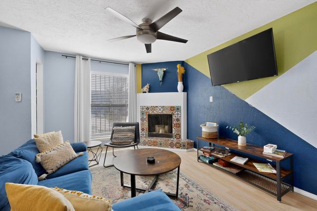 9011 Hendrix Road NE, Albuquerque, NM 87111