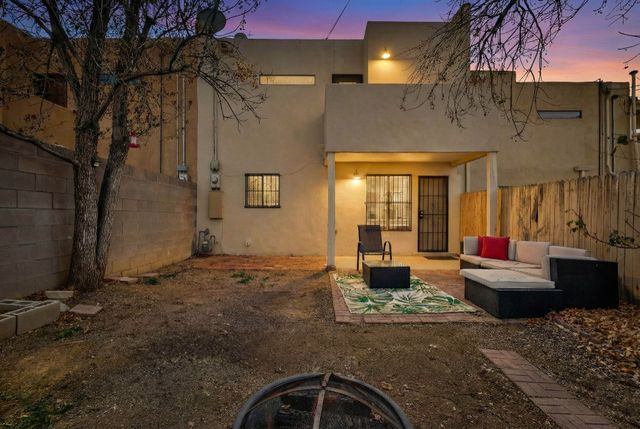 9011 Hendrix Road NE, Albuquerque, NM 87111