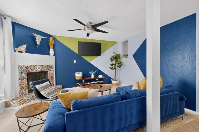 9011 Hendrix Road NE, Albuquerque, NM 87111