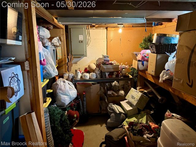 1306 Owana Avenue, Royal Oak, MI 48067