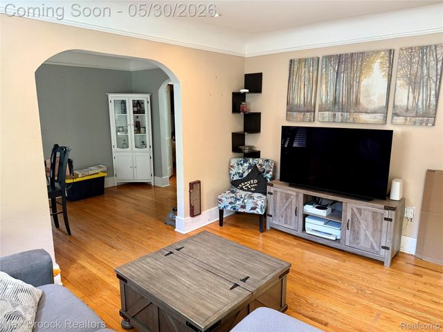 1306 Owana Avenue, Royal Oak, MI 48067