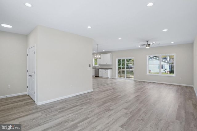 1335 N LITTLE CREEK RD, Dover, DE 19901