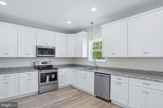 1335 N LITTLE CREEK RD, Dover, DE 19901