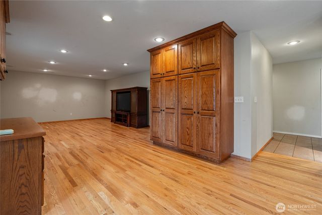 351 Salmon Creek Road, Toledo, WA 98591