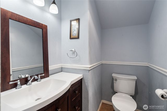 351 Salmon Creek Road, Toledo, WA 98591