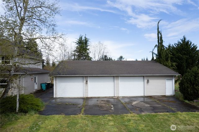351 Salmon Creek Road, Toledo, WA 98591