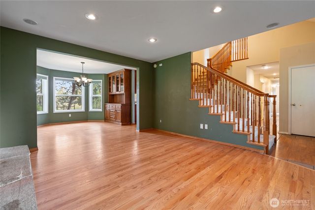 351 Salmon Creek Road, Toledo, WA 98591