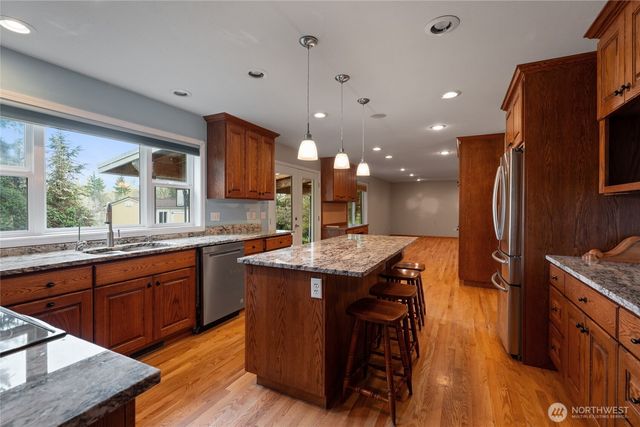 351 Salmon Creek Road, Toledo, WA 98591