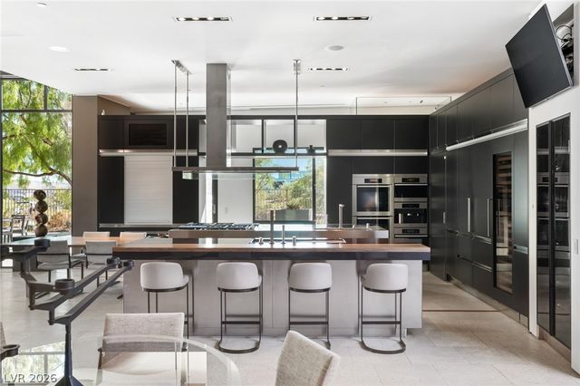 7 SABLE RIDGE Court, Las Vegas, NV 89135