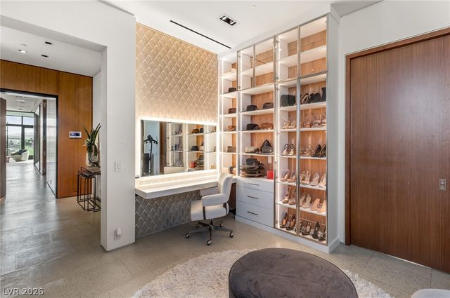 7 SABLE RIDGE Court, Las Vegas, NV 89135