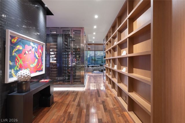 7 SABLE RIDGE Court, Las Vegas, NV 89135