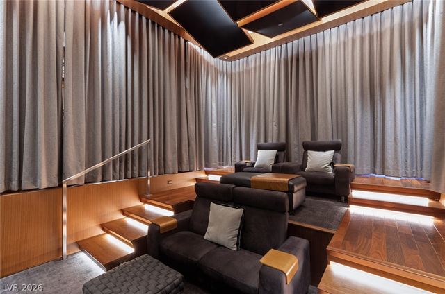 7 SABLE RIDGE Court, Las Vegas, NV 89135