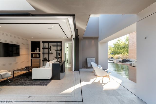 7 SABLE RIDGE Court, Las Vegas, NV 89135