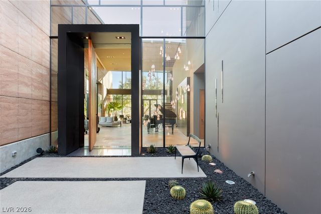 7 SABLE RIDGE Court, Las Vegas, NV 89135