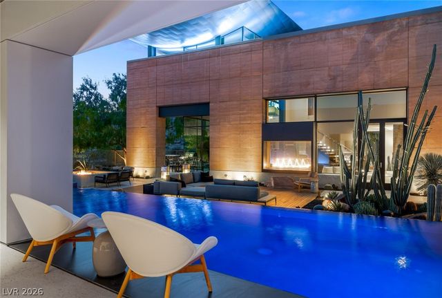 7 SABLE RIDGE Court, Las Vegas, NV 89135