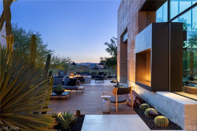 7 SABLE RIDGE Court, Las Vegas, NV 89135