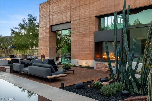 7 SABLE RIDGE Court, Las Vegas, NV 89135