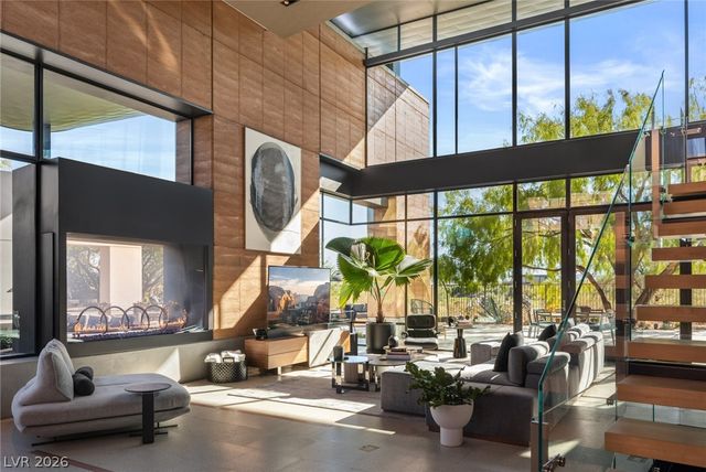 7 SABLE RIDGE Court, Las Vegas, NV 89135