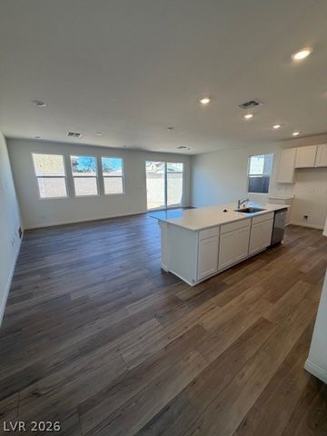 9937 Landings Street, Las Vegas, NV 89141