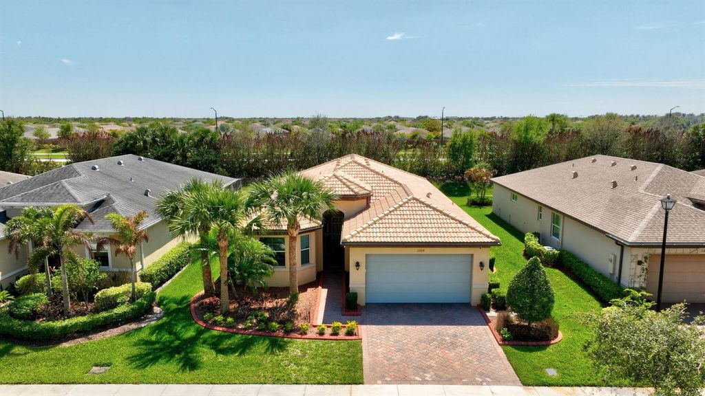 11379 SW Lake Park Drive, Port St. Lucie, FL 34987