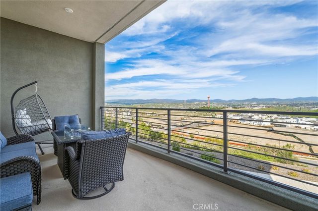 26767 Laurel Mountain Loop, Valencia, CA 91381
