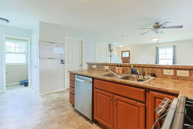 422 E Grove Street, Mishawaka, IN 46545