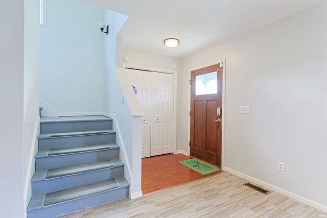 422 E Grove Street, Mishawaka, IN 46545