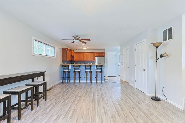 422 E Grove Street, Mishawaka, IN 46545