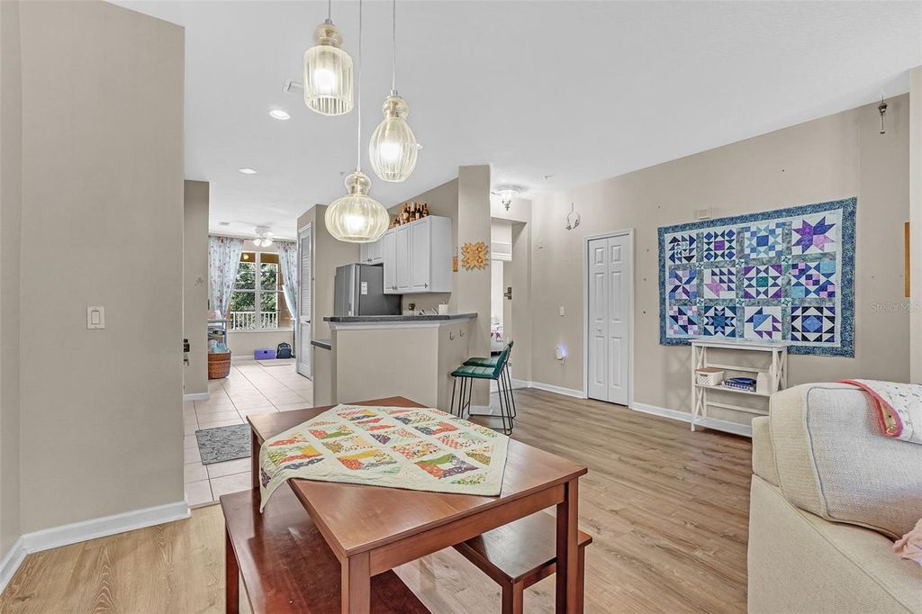 Image 16 of property listing at 4250 CORRINE DRIVE 203, Orlando, FL 32814