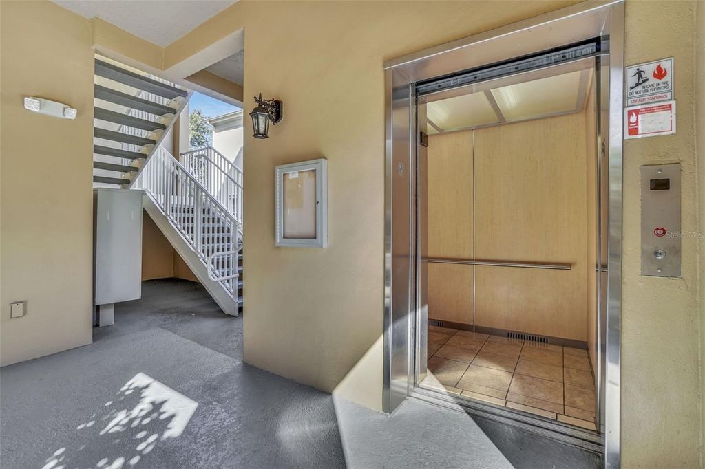 Image 4 of property listing at 4250 CORRINE DRIVE 203, Orlando, FL 32814