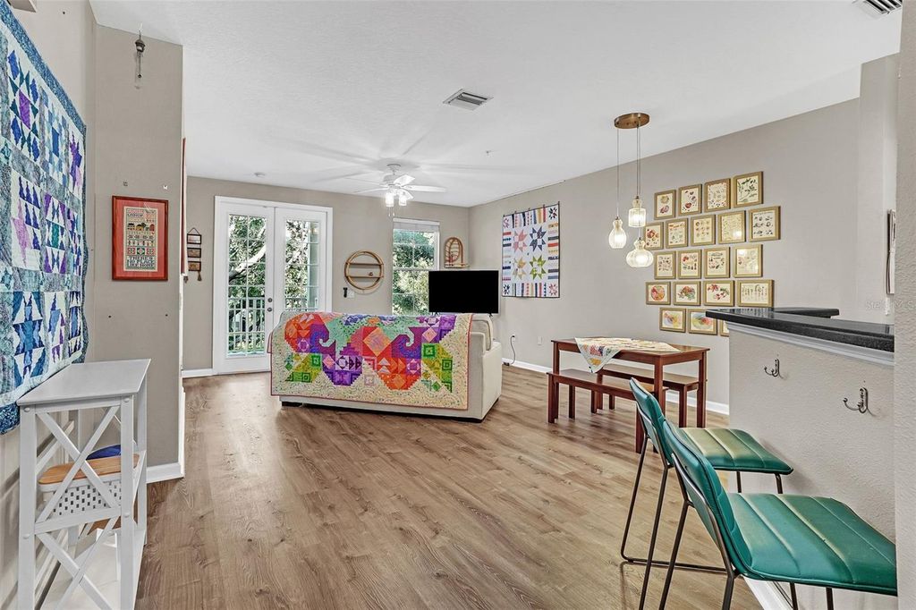 Image 10 of property listing at 4250 CORRINE DRIVE 203, Orlando, FL 32814