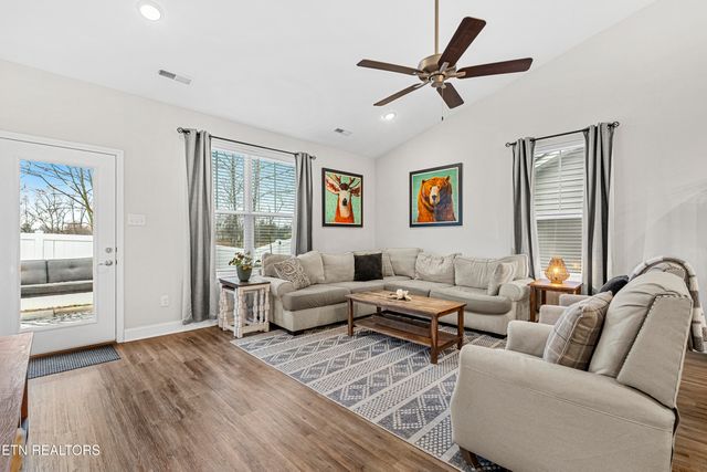 411 Toronto Lane, Knoxville, TN 37918