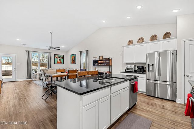 411 Toronto Lane, Knoxville, TN 37918