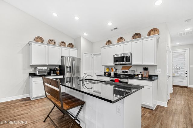 411 Toronto Lane, Knoxville, TN 37918