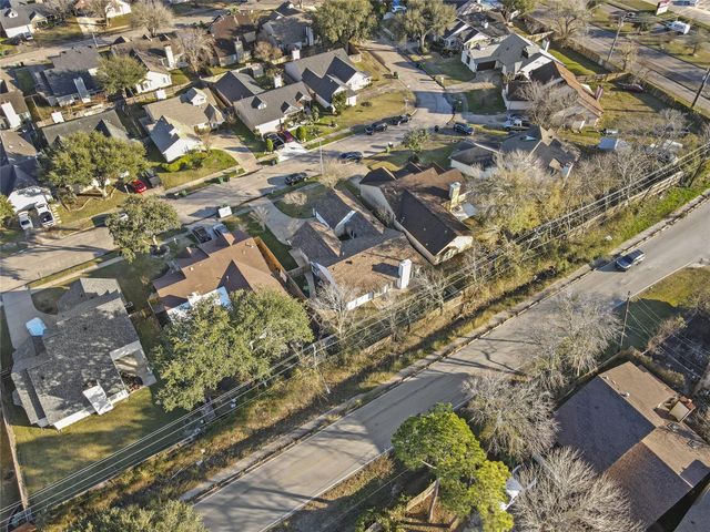 11510 Caesar Drive, Stafford, TX 77477